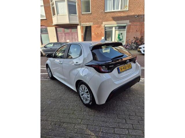 Toyota YARIS 1.5 Hybrid Active
