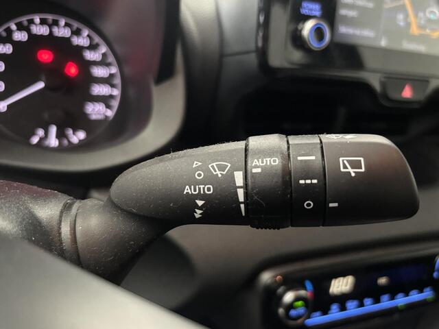Toyota YARIS 1.5 Hybrid Active