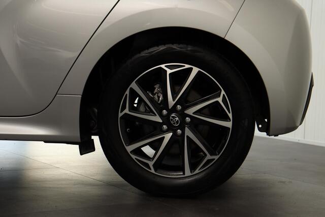 Toyota YARIS 1.5 Hybrid Dynamic, Stoelverwarming
