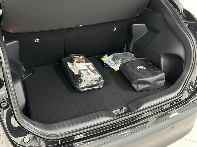 Toyota YARIS Cross 1.5 Hybrid 130 Dynamic ACHTERUITRIJCAMERA | APPLE CARPLAY | STUURVERWARMING