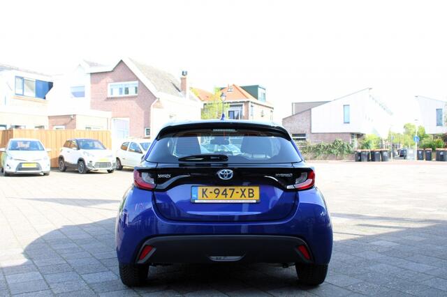Toyota YARIS 1.5 Hyb. Active
