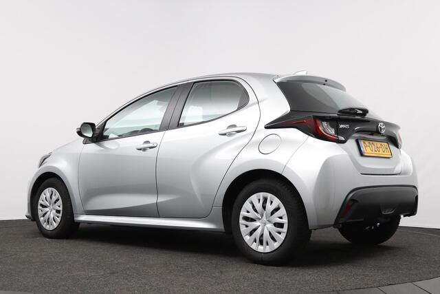 Toyota YARIS 1.0 VVT-i Active | Carplay/Android Auto | Camera | Cruise Control |
