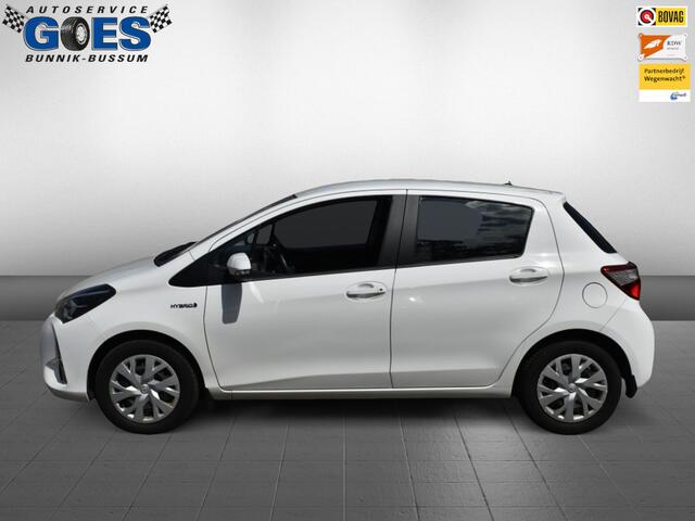 Toyota YARIS 1.5 Hyb. Active