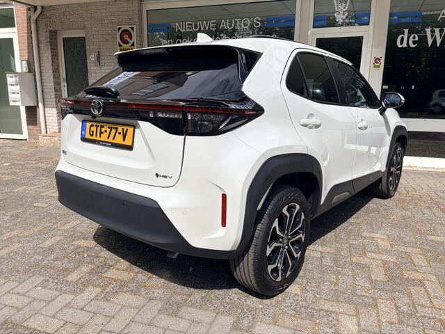 Toyota YARIS Cross 1.5 Hybrid 130 Executive Keyless entry+start/Cruisecontrole adapt./achteruitrijcam./Parkeersens. V+A/Elektr. climatecontrole/Verwarmde in hoogte verst.b. stoelen/L/M 18 inch/Led verlicht./lederen microvezel bekled./G