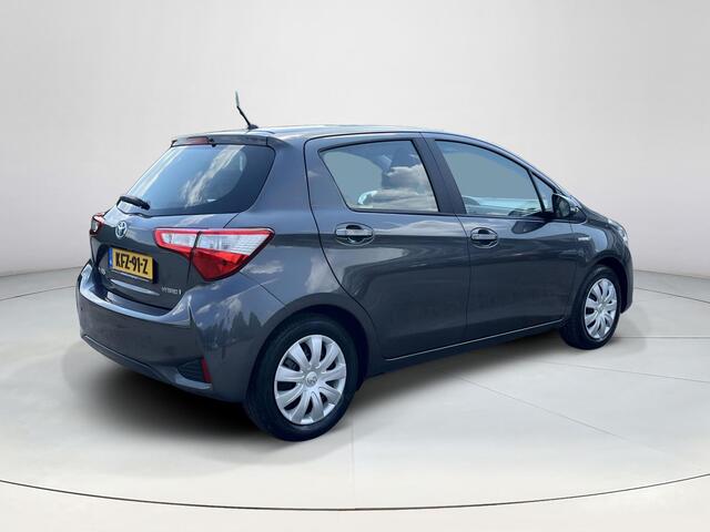 Toyota YARIS 1.5 Hybrid Active | Navigatie | Parkeersensoren achter | Cruise control | Automatische airco |