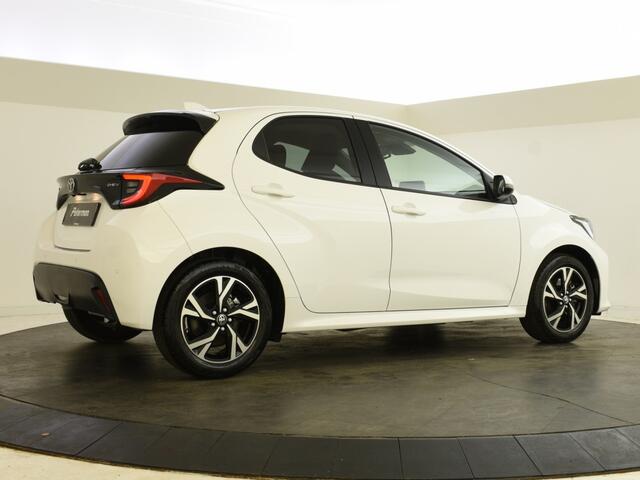 Toyota YARIS 1.5 Hybrid 115 Style | PDC | Blind Spot | Stoel + stuurverw. |