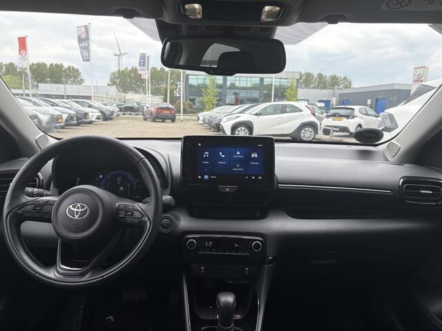Toyota YARIS 1.5 Hybrid 115 Business Plus