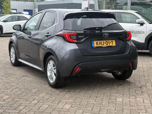 Toyota YARIS 1.5 Hybrid 115 Business Plus
