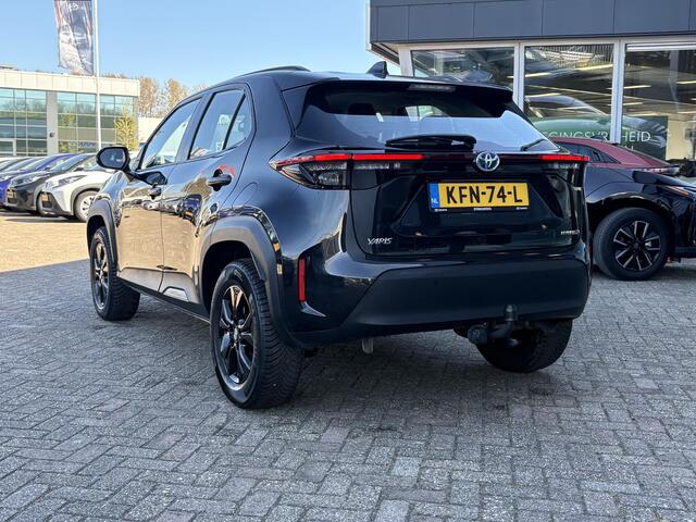 Toyota YARIS Cross 1.5 Hybrid First Edition Trekhaak Stoel en stuurverwarming elektrische achterklep
