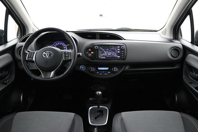 Toyota YARIS 1.5 Hybrid Trend |Navigatie | Trekhaak |