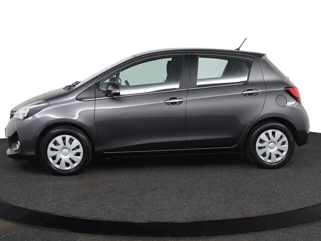 Toyota YARIS 1.0 VVT-i Aspiration | Airco | Parkeersensoren | Parkeercamera |