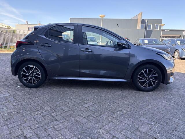 Toyota YARIS 1.5 Hybrid Dynamic