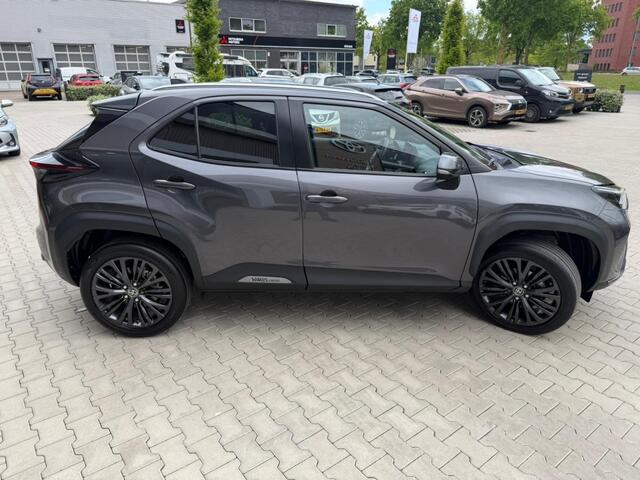 Toyota YARIS Cross 1.5 Hybrid Adventure | JBL | Blindspot | Head-up | PDC