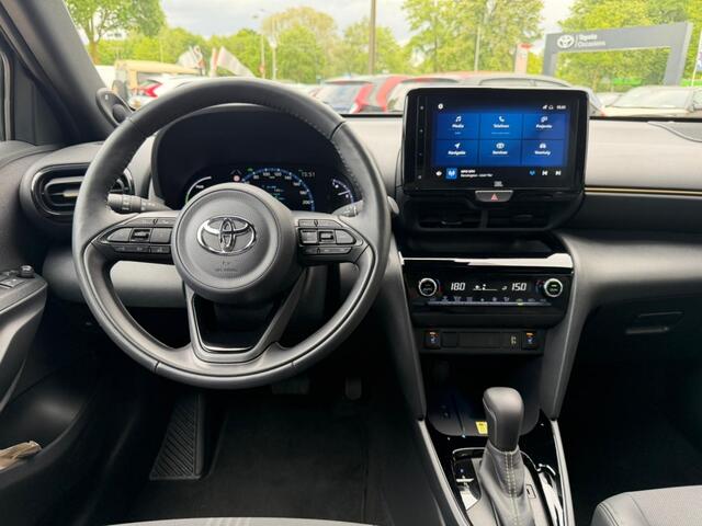Toyota YARIS Cross 1.5 Hybrid Adventure | JBL | Blindspot | Head-up | PDC