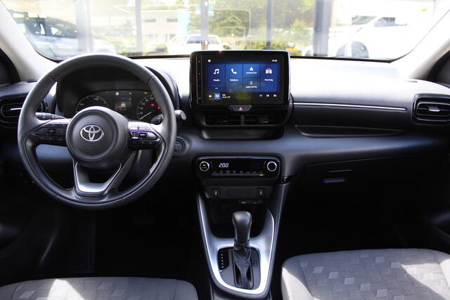 Toyota YARIS 1.5 Hybrid 115 Comfort Plus | Rijklaar | Stoel/Stuur-verw. | Keyless | Apple/Android | Clima | Adap. Cruise | Camera