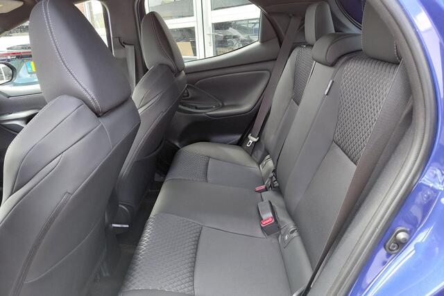 Toyota YARIS 1.5 Hybrid 130 Executive, Parkeersensoren