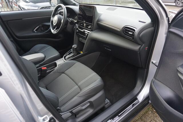 Toyota YARIS Cross 1.5 Hybrid 130 Executive Navi|Carplay|PDC V+A|Dodehoek|E.a.klep|Stoel en stuurverw.|Camera|
