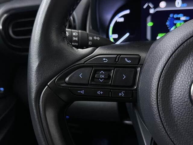 Toyota YARIS Cross 1.5 Hybrid Launch Edition | Navigatie | Leder | JBL | BLS | PDC |