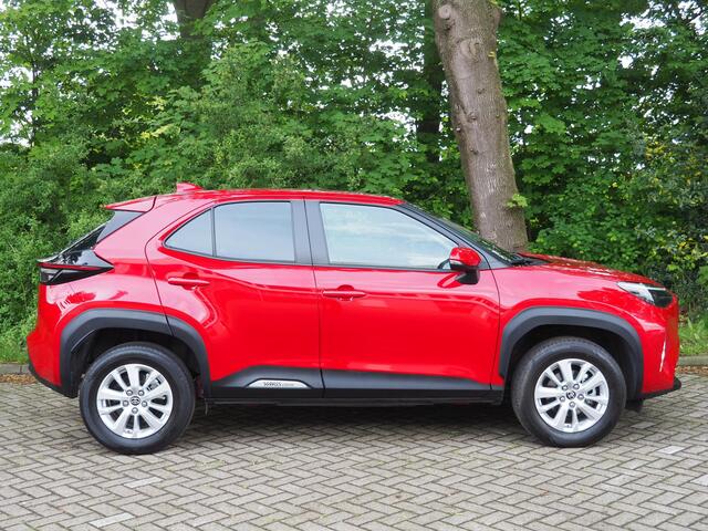 Toyota YARIS Cross 1.5 Hybrid Comfort| Navigatie|Carplay|Camera