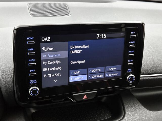 Toyota YARIS 1.5 Hybrid Launch Edition | Head-Up Display | Stoelverwarming | Draadloos opladen | Apple CarPlay/Android Auto | Adaptive Cruise Control | Onderweg-Naar-Dealer