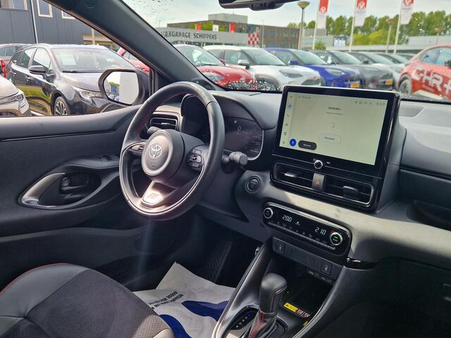 Toyota YARIS 1.5 Hybrid 130 GR SPORT plus pack Panoramadak