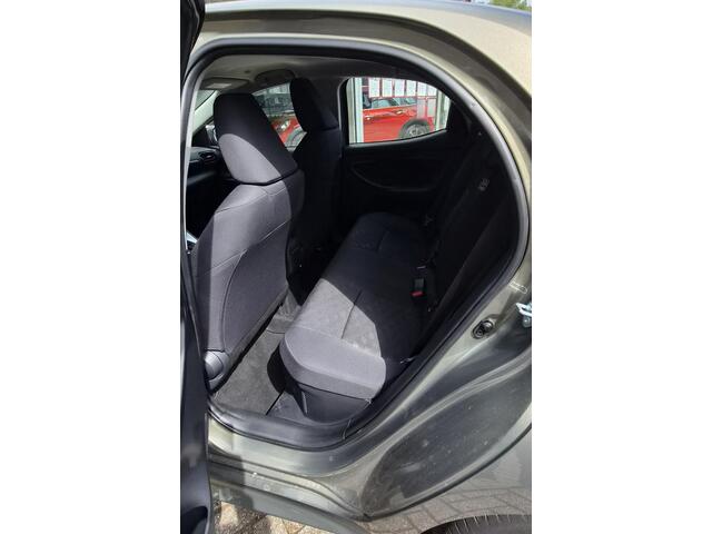 Toyota YARIS 1.5 Hybrid 115 Active