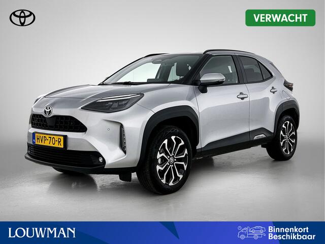 Toyota YARIS Cross 1.5 Hybrid 115 Dynamic Comfort Pack | BTW Voertuig | Stuur + Stoelverwarming | Dodehoekdetectie | Parkeersensoren V+A | Cruise Control Adaptive | Apple CarPlay/Android Auto | Onderweg-naar-dealer