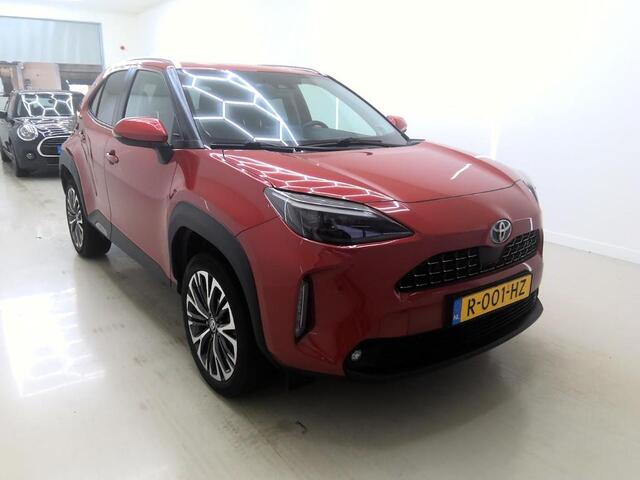 Toyota YARIS Cross 1.5 Hybrid Automaat 115pk Executive Navi Camera Dodehoek Stoelverwarming 18" LM velgen Dealeronderhouden