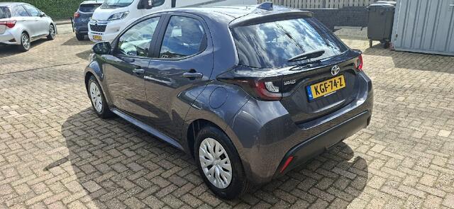 Toyota YARIS 1.0 VVT-i 64100 km , CAMERA , appel carplay
