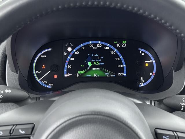Toyota YARIS Cross 1.5 Hybrid Active Plus | PDC | Trekhaak | Stoelverwarming |