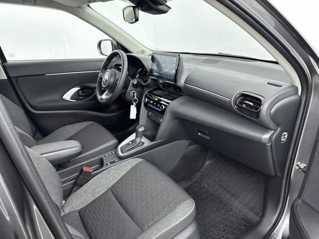 Toyota YARIS Cross 1.5 Hybrid Active Plus | PDC | Trekhaak | Stoelverwarming |