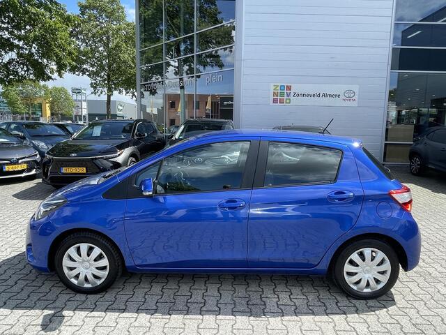 Toyota YARIS 1.0 VVT-i Active Special