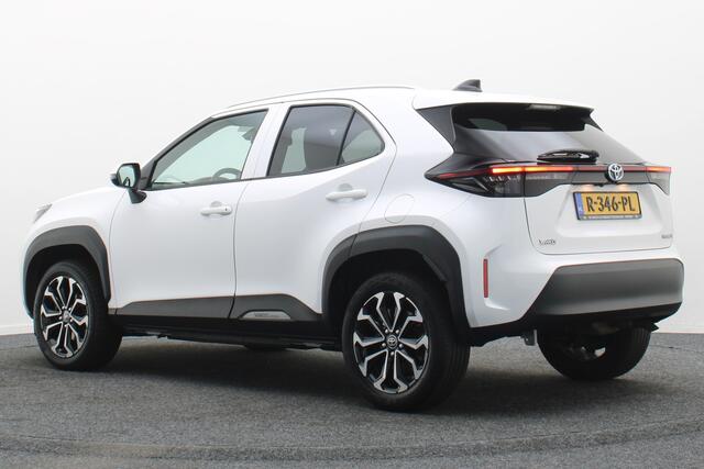 Toyota YARIS Cross 1.5 Hybrid Dynamic Camera, Keyless, Apple Carplay, ACC, 17"