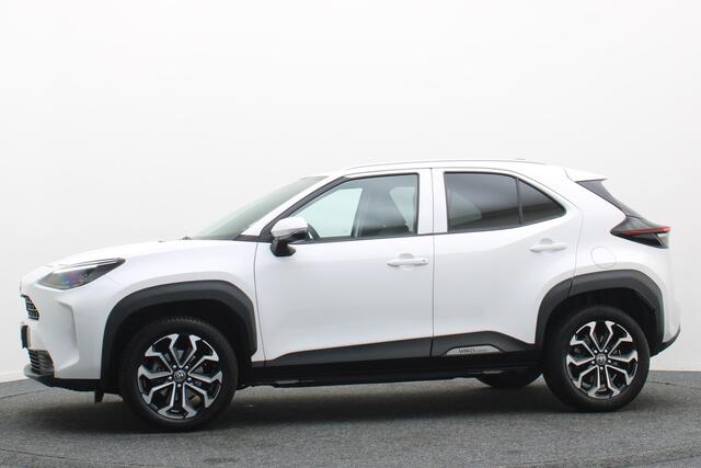 Toyota YARIS Cross 1.5 Hybrid Dynamic Camera, Keyless, Apple Carplay, ACC, 17"