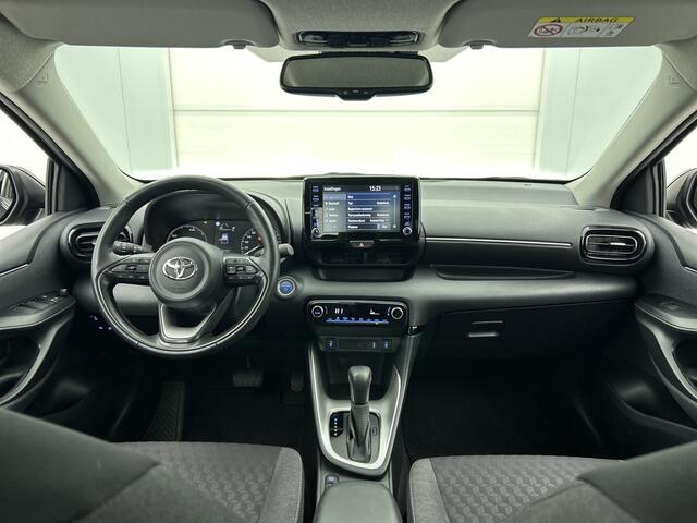 Toyota YARIS 1.5 Hybrid Business Plus | Dealer Onderhouden | Stoel+stuurverwarming | Climate control | Cruise Control Adaptive | Apple CarPlay/Android Auto | Onderweg-naar-dealer