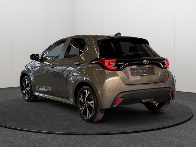 Toyota YARIS 1.5 Hybrid 115 First Edition | Cruisecontrol |