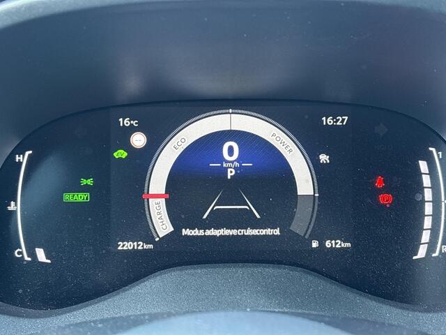 Toyota YARIS Cross 1.5 Hybrid 115 Dynamic **TWEEDE PINKSTERDAG GEOPEND/ DODEHOEK DETECTIE/ STUURVERWARMING/ KEYLESS**
