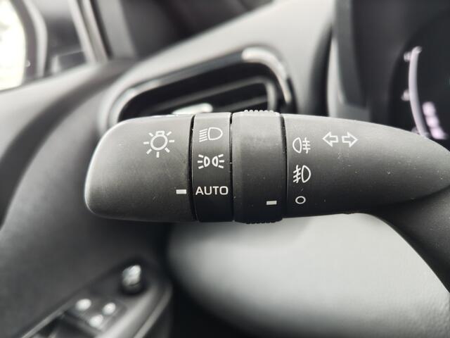 Toyota YARIS Cross 1.5 Hybrid 115 Dynamic | Stoel/Stuurverwarming | Android Auto