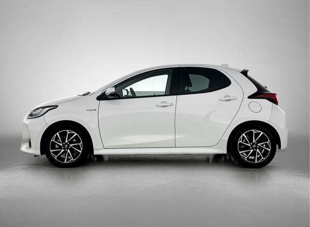 Toyota YARIS 1.5 Hybrid Dynamic | BTW Voertuig | Apple CarPlay/Android Auto | Climate control | Cruise Control Adaptive | Onderweg-naar-dealer
