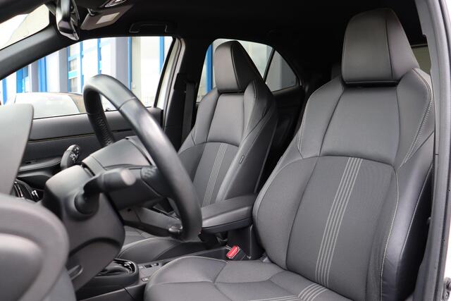 Toyota YARIS Cross 1.5 Hybrid Adventure, Trekhaak, JBL, Stoelverwarming!