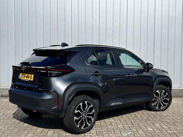 Toyota YARIS Cross 1.5 Hybrid 115 Dynamic Stoel Stuur Vewarmd Parkeersensoren Clima Cruise