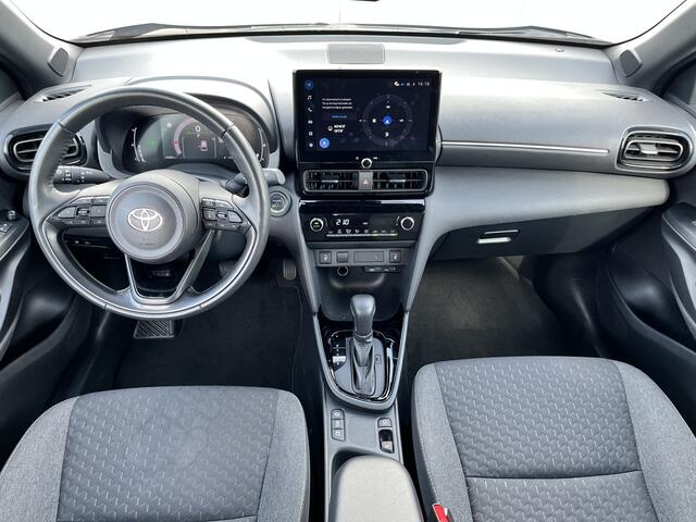 Toyota YARIS Cross 1.5 Hybrid 115 Dynamic Stoel Stuur Vewarmd Parkeersensoren Clima Cruise