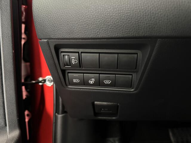 Toyota YARIS Cross 1.5 Hybrid 130 Dynamic | Comfort Pack | Parkeersensoren voor - en achter | Dodehoekdetectie | Trekhaak afneembaar |