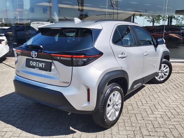 Toyota YARIS Cross 1.5 Hybrid Dynamic | HUD | Sensoren v/a | El. Achterklep | Stoel