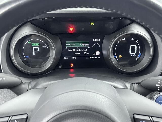 Toyota YARIS Cross 1.5 Hybrid Dynamic | Dodehoekdetectie | Parkeersensoren V+A | Stoelverwarming *