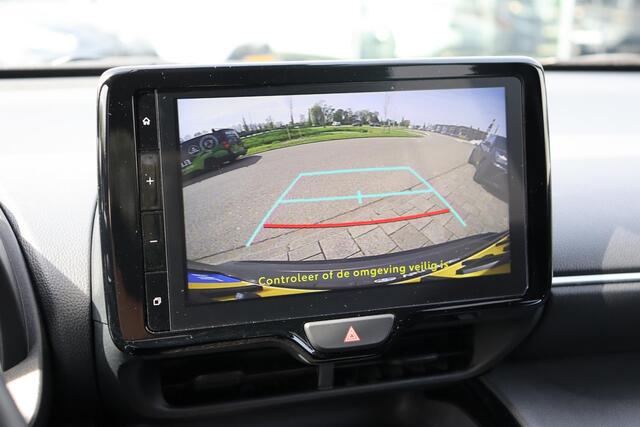Toyota YARIS Cross 1.5 Hybrid First Edition Apple Carplay Android Auto, Camera, Privacy Glass