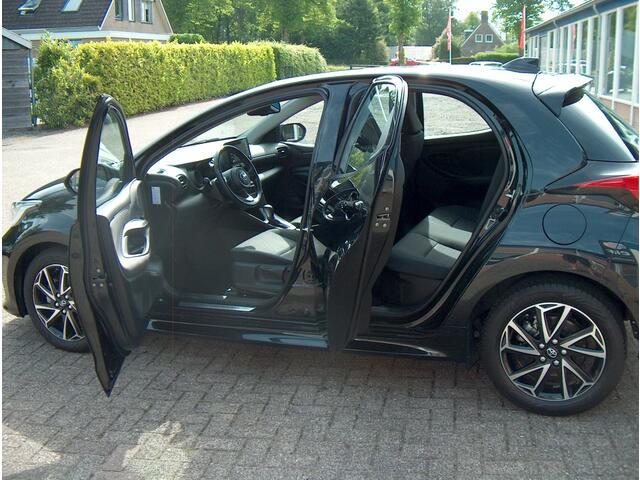 Toyota YARIS 1.5 Hyb. Dynamic