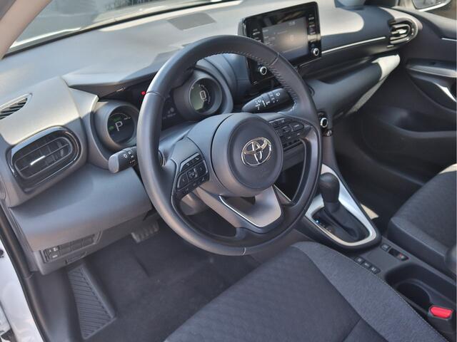 Toyota YARIS 1.5 Hybrid 115 First Edition | Adaptieve Cruise Control | Camera | Climate Control | Keyless |