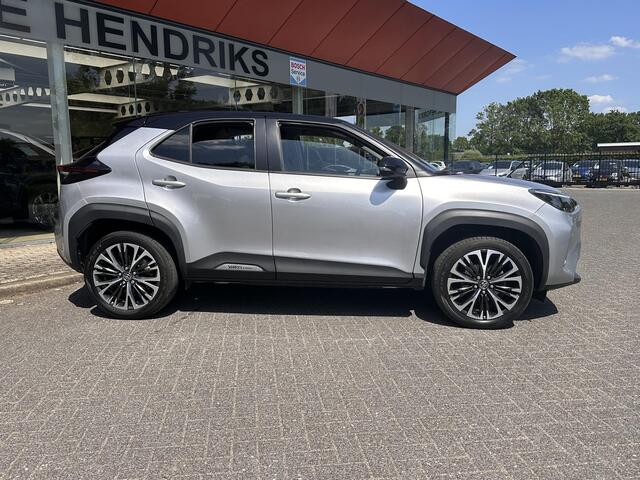 Toyota YARIS Cross Executive 1.5 Hybrid | Blindspot | HUD | Climate | Camera | Cruise |Two-Tone Black |