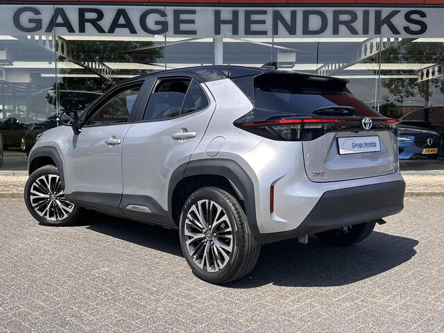 Toyota YARIS Cross Executive 1.5 Hybrid | Blindspot | HUD | Climate | Camera | Cruise |Two-Tone Black |